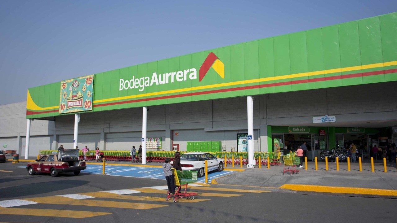 Challenges and opportunities facing TikTok: user privacy, content management, and compliance